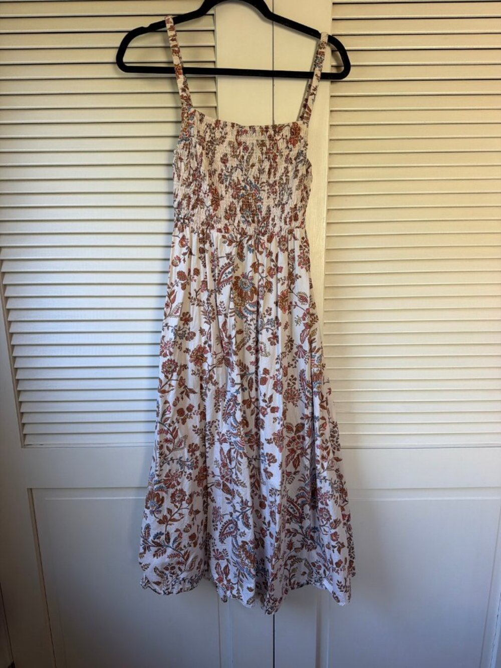 Old Navy Floral Smocked Midi Dress — Size Medium, Spaghetti Strap, Keyhole Back